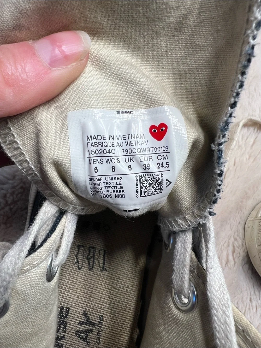 Converse x PLAY Comme des Garçons Chuck high-top sneakers - Picture 8 of 8